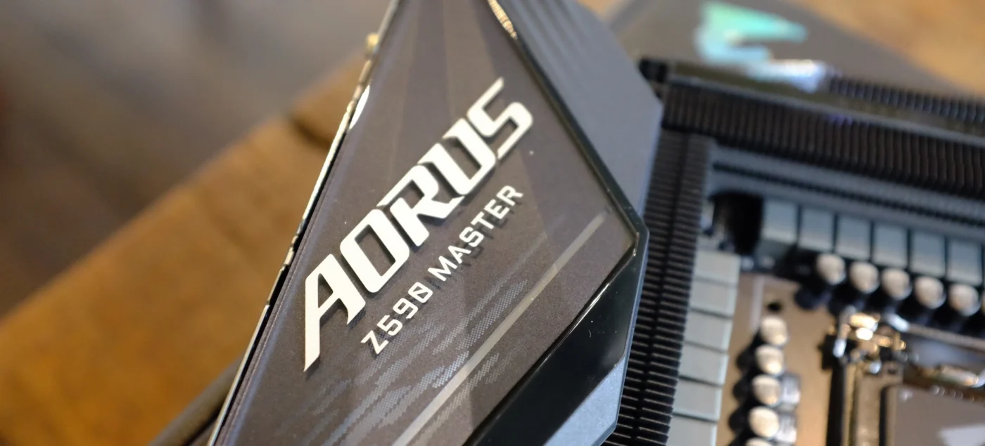 GIGABYTE Z590 AORUS Master - Đẳng Cấp Bậc Thầy